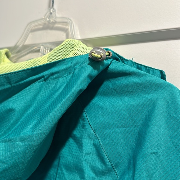 Free Country Athletx series XS utility raincoat/ windbreaker - Picture 8 of 9